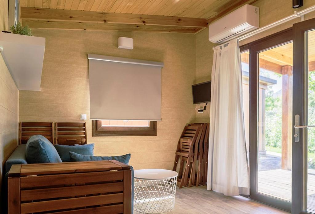El Arrebol Comfort Camp Jaca Buitenkant foto